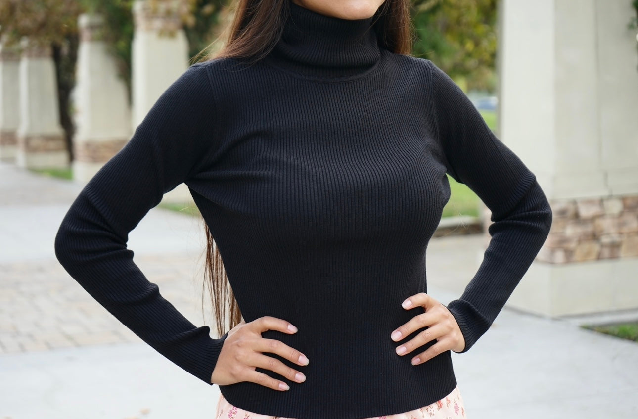 Adah (Black)