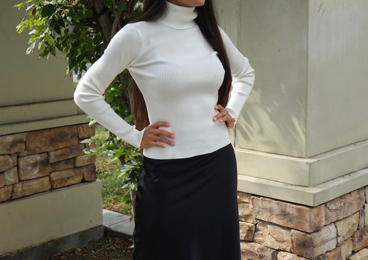 Adah (White)